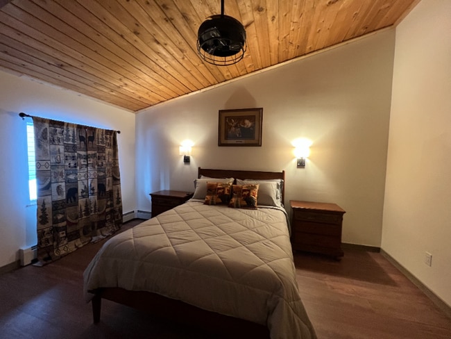 Photo - 2301 Lincoln