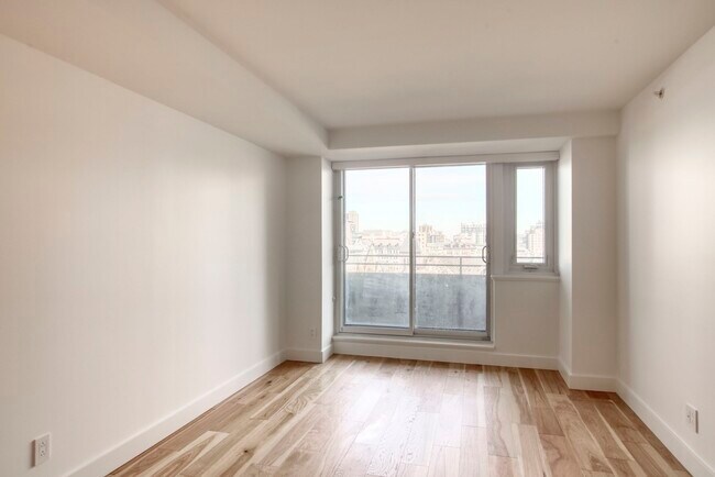 Photo - 3460 Rue Peel Unit 601