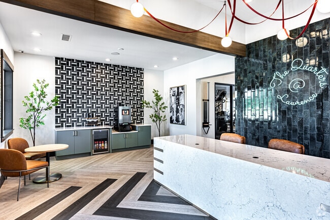 casa club - The Quarters Lawrence