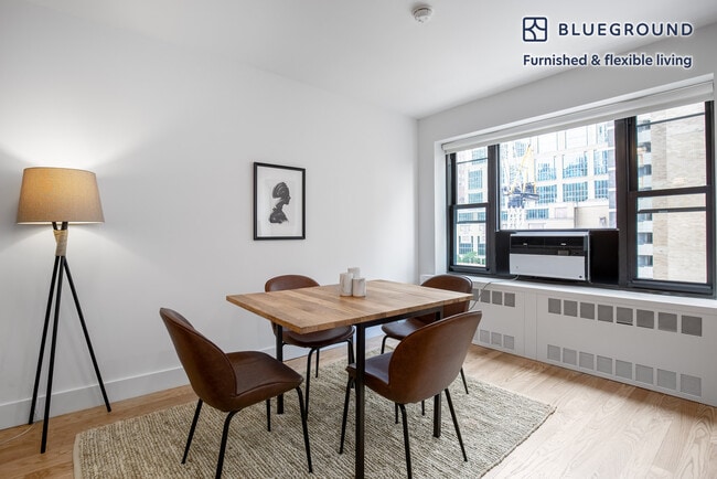 Photo - 10 W 65th St Unidad FL6-ID294