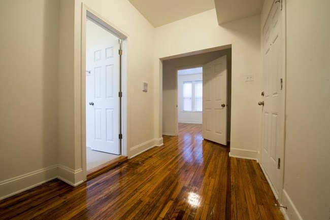 Photo - 5901 S Michigan Ave