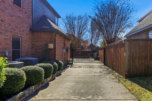 Photo - 3601 Sandhurst Dr