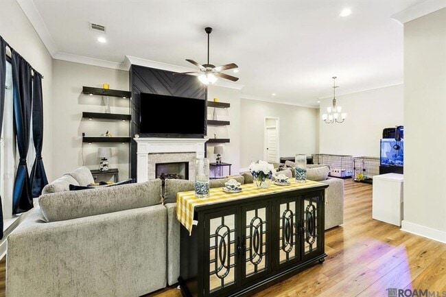 Photo - Exquisite 5-Bedroom Home in Denham Springs with Premium Features