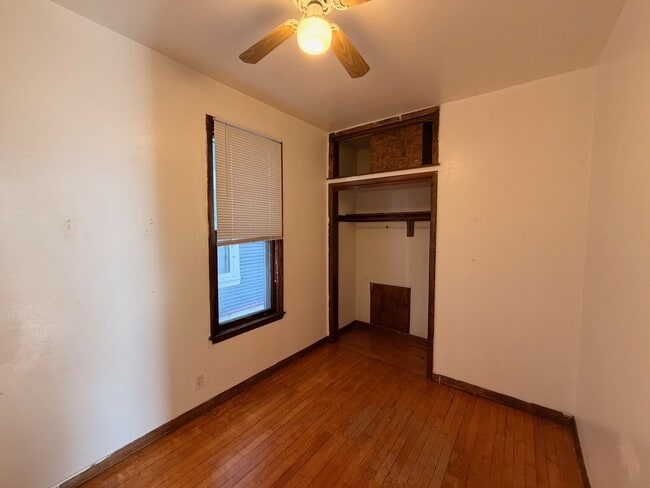 Photo - 3232 N Bartlett Ave Unit 1 (Lower)