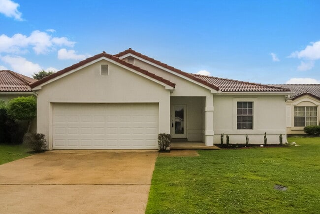 Building Photo - 7196 Atterbury Cir W Rental