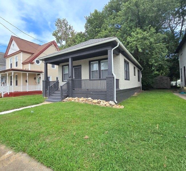 RENOVATED 3 BEDROOM HOME FOR RENT IN OAKWO... - RENOVATED 3 BEDROOM HOME FOR RENT IN OAKWO...