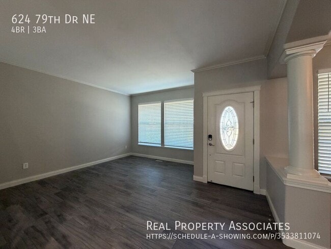 Photo - 624 79th Dr NE