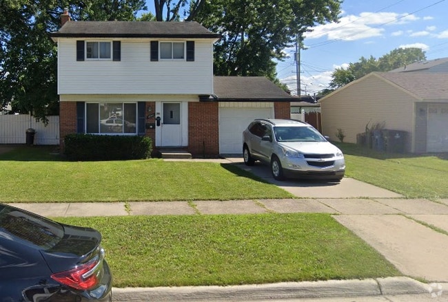 Building Photo - 32747 Steinhauer Ave Rental