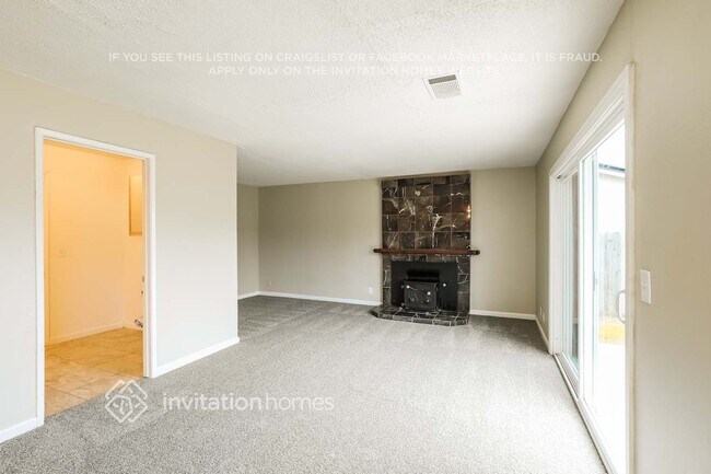 Photo - 824 Blue Bill Way