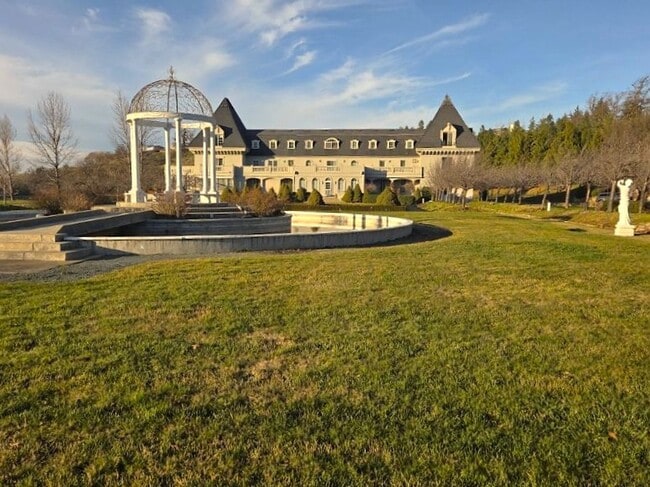 Building Photo - One of a kind furnished apartment on Creekside Estate | Short-Term Rental Available Now through A... Unit Chateau #2