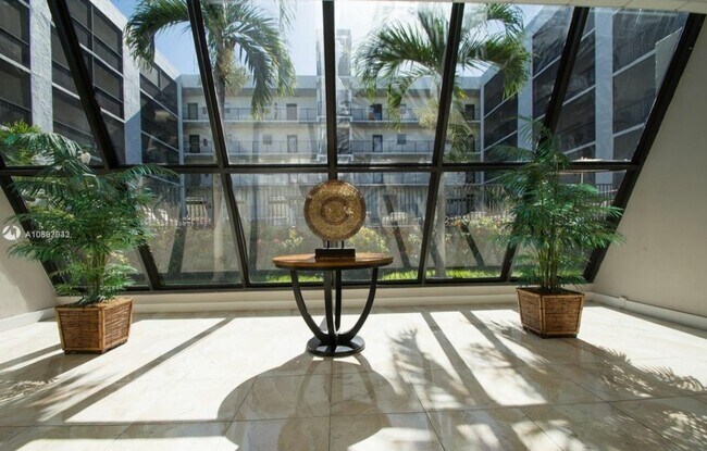 Gated lobby - 201 178th Dr Unit 439