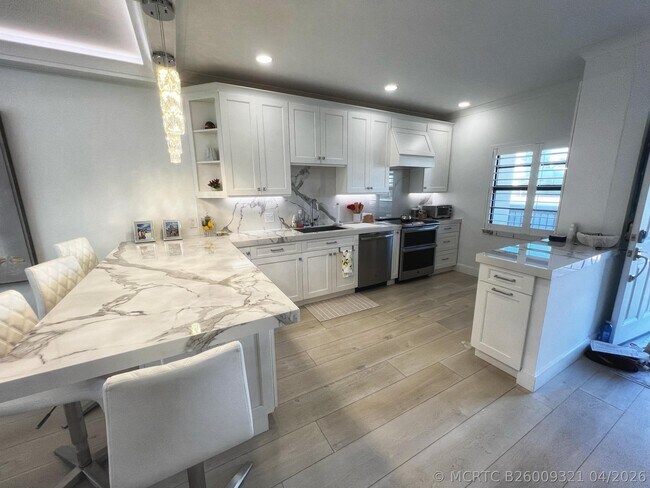 275 S Beach Rd Unit B201