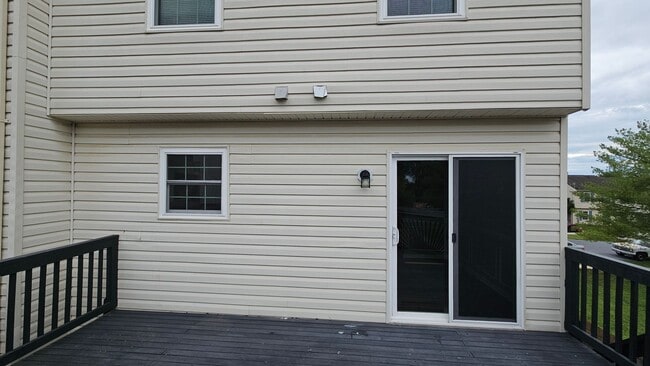 Photo - 20140 Daniels Cir