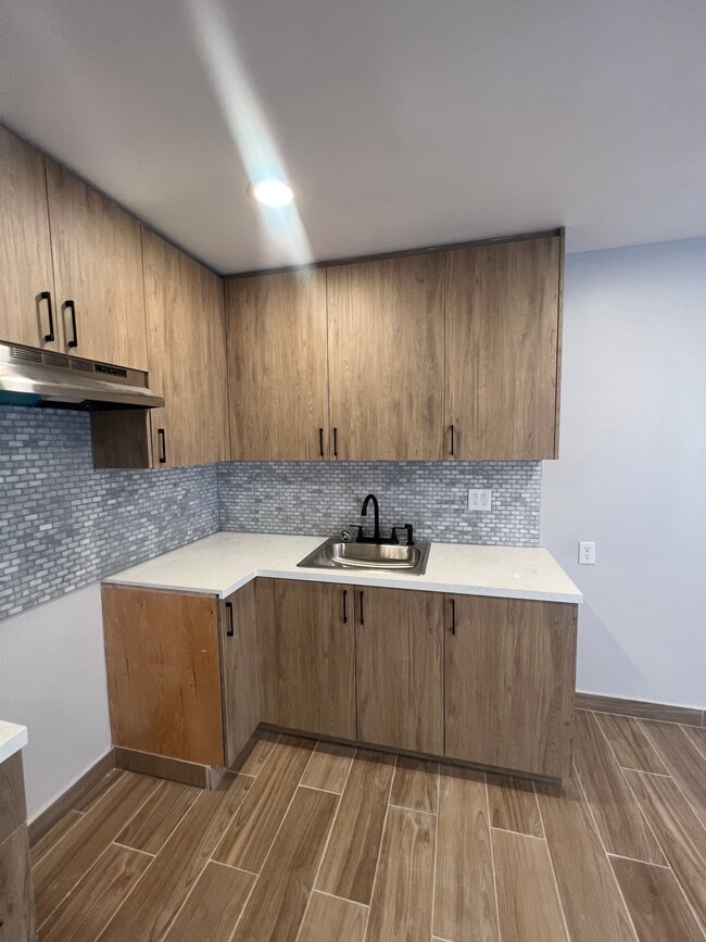 Photo - 20301 Cohasset St Unidad 5