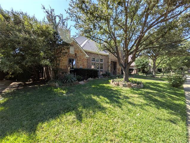 Photo - 2137 Langdon Dr