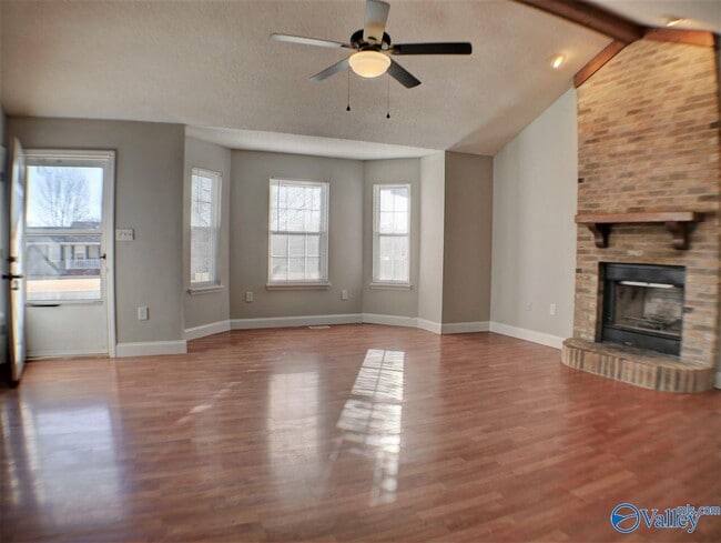 Photo - 112 Suddith Ln