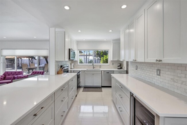 Photo - 2506 NE 30th St