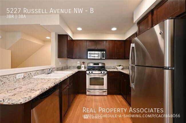Photo - 5227 Russell Ave NW
