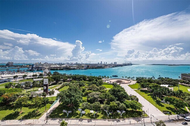 Photo - 50 Biscayne Blvd Unidad 1706