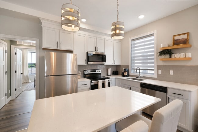 Photo - 212 Great Loop E Dr Unit 1B