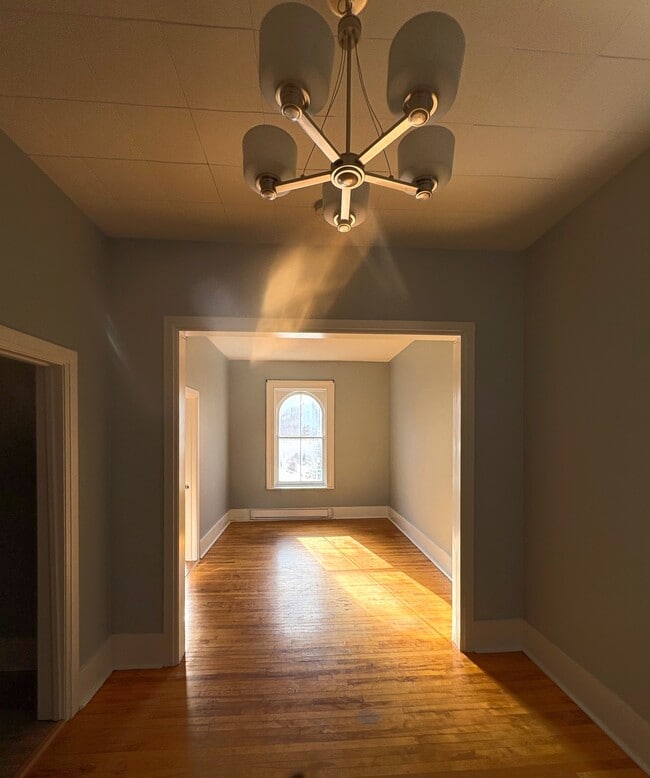 Photo - 80 Walton St