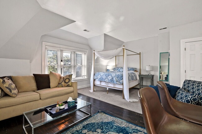 Photo - 1319 S 2nd St Unit 3