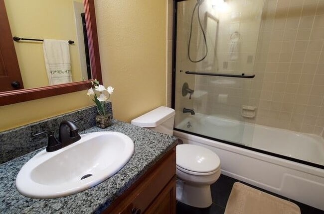 Photo - 1515 207th Pl NE