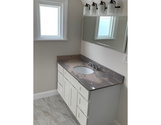 Photo - 81 Newton St