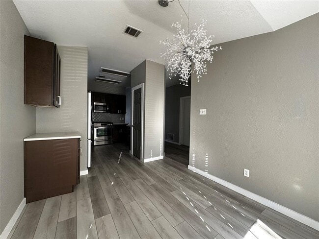 Photo - 17733 Loch Linnhe Loop