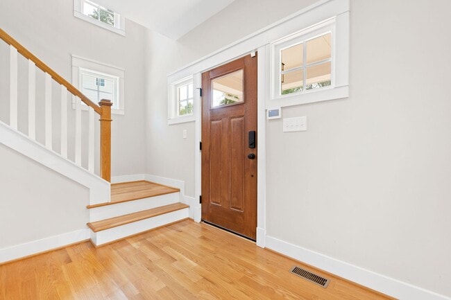 Photo - Craftsman Style Home in heart of the Lakewood-Tuscaloosa neighborhood!