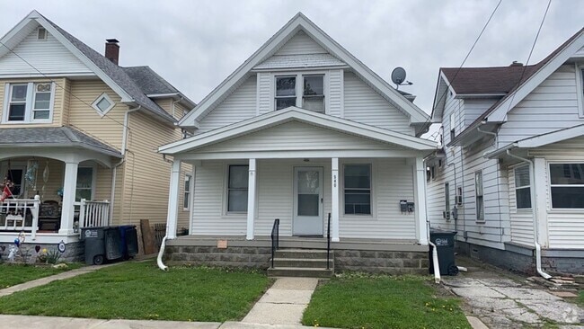 Building Photo - 540 E Park St Unit Lower Rental