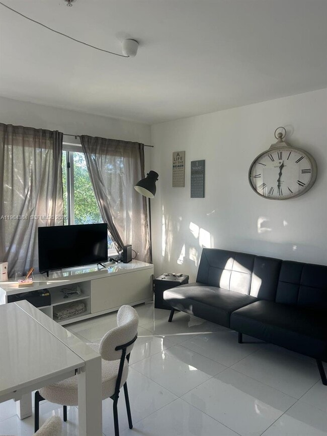 Photo - 801 15th St Unit 202