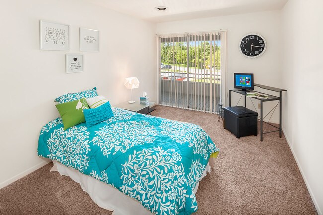 2 Bedroom 1.5 Bath