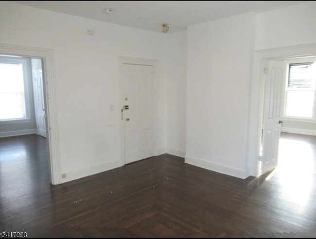 Photo - 3 W Fairview Ave Unit B