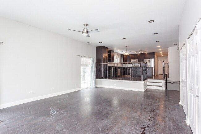 Building Photo - 700 N Noble St Unit 1 Rental