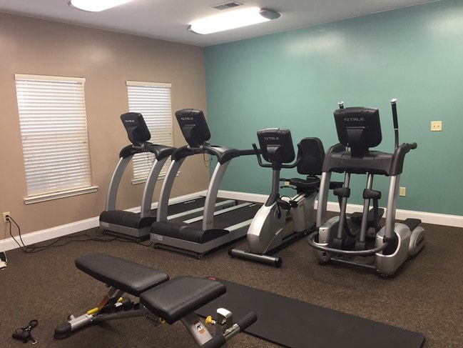 Photo - Collegewood Apartments, LLC