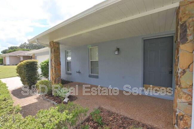 Photo - 6305 Christina Groves Cir E