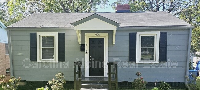 Photo - 606 S Ellis St House