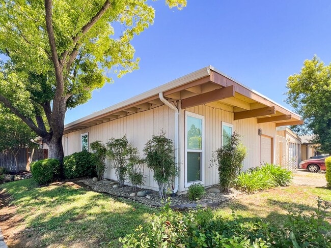 Photo - Spacious 3 Bed 2 Bath Home