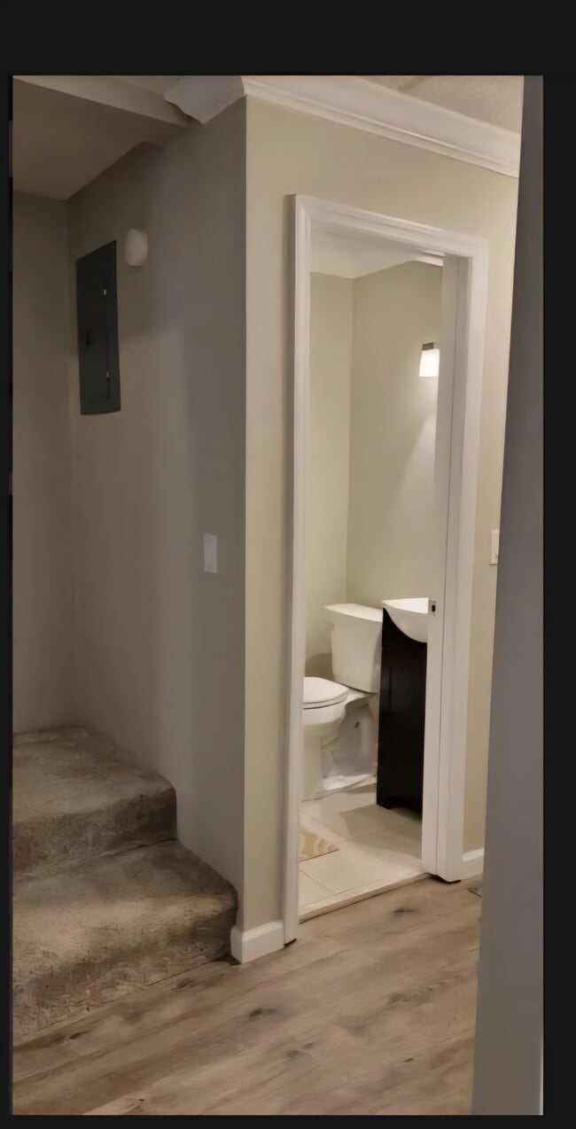 Half bath - 55 Vining Ct Townhome
