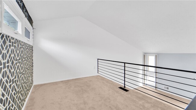 Building Photo - 37 Blue Ridge Rd