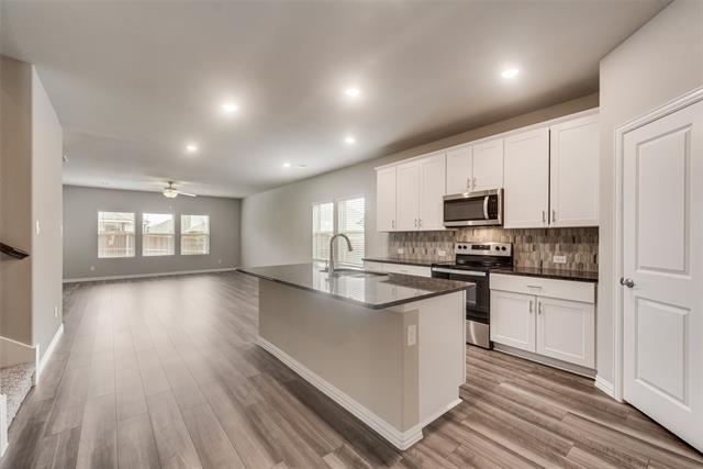 Photo - 1508 Mineral Pt Pl