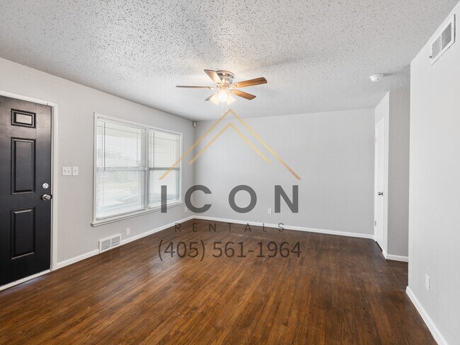 Photo - 4421 NW 31st St