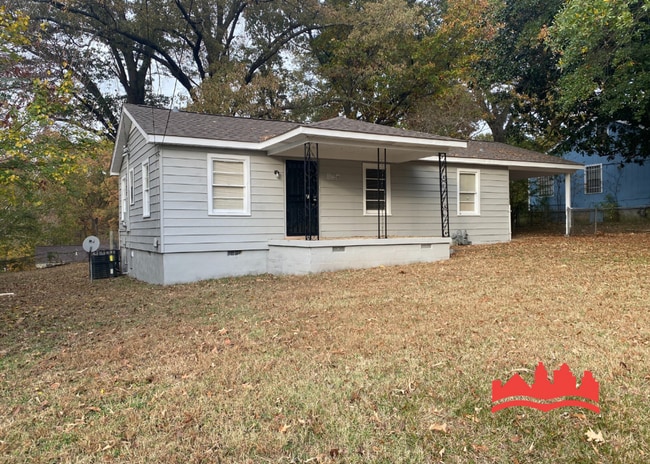 Photo - 1756 Cleoford Ave