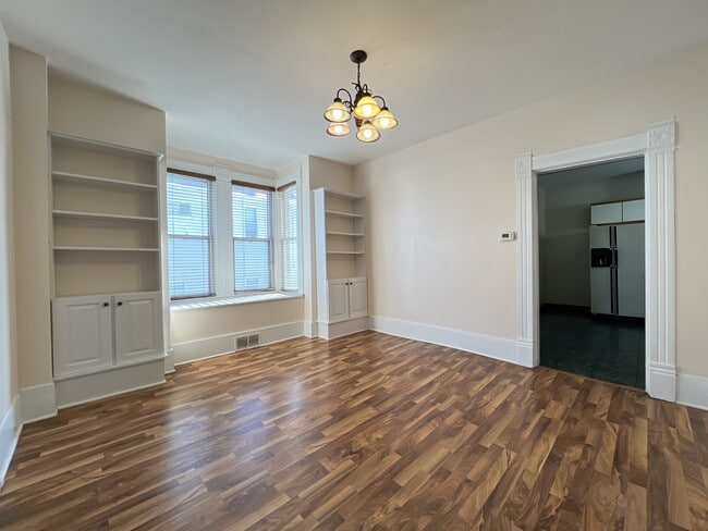 Photo - 1950 Bennett St