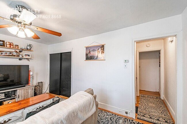 Photo - 330 W 3rd Ave Unit 2