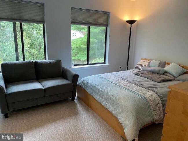 Photo - 42 Landmark Dr