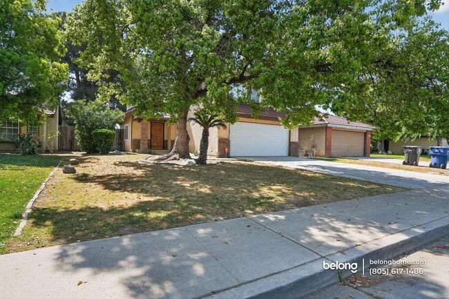 Building Photo - 4505 Gardenwood Ln