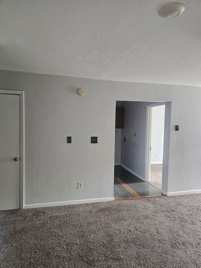 Photo - 420 Pendleton St Unit 420 D Pendleton St