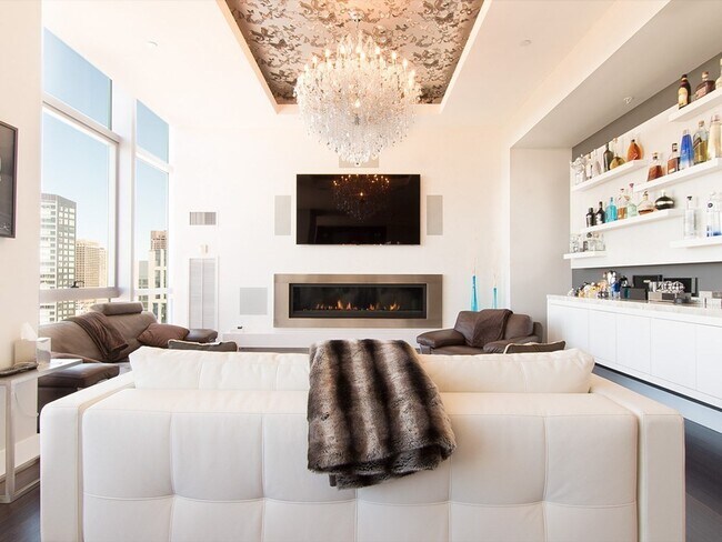 Photo - 110 Stuart St Unidad 26G